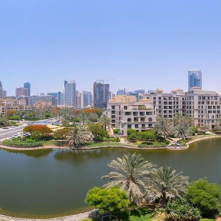 Rh - Beautiful Canal View, Sleek & Spacious Studio, Central Location Apartment Dubai Exterior photo