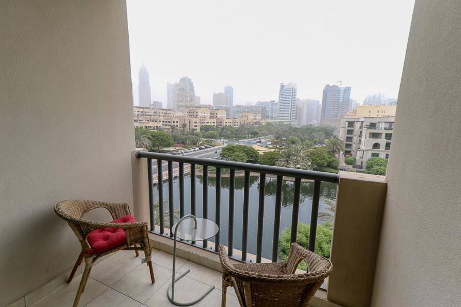 Rh - Beautiful Canal View, Sleek & Spacious Studio, Central Location Apartment Dubai Exterior photo